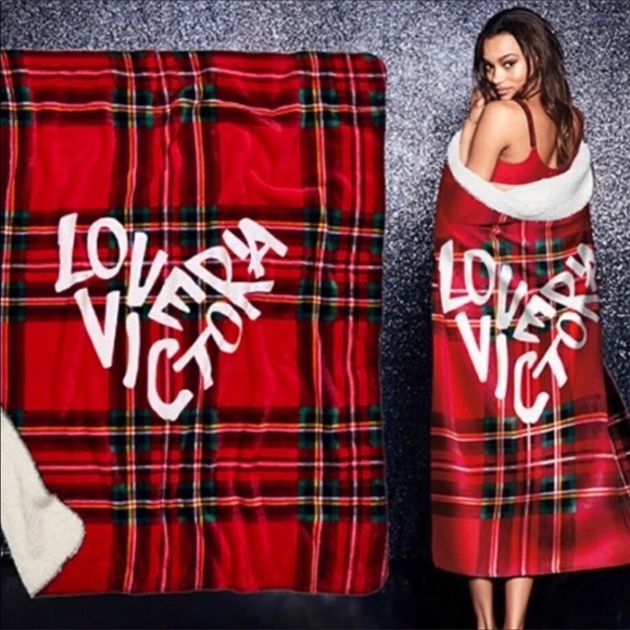 Victoria's Secret Accessories - New Victoria Secret Blanket